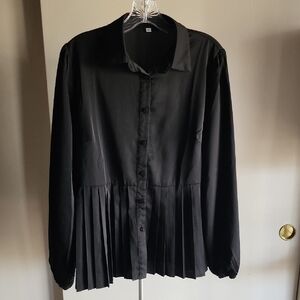 Button-Down Blouse 🖤